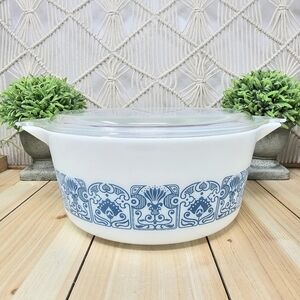 Pyrex Blue Horizon 475 Covered Casserole